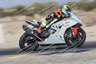 media/Oct-30-2025-Racers Edge (Thu) [[dabbdaf680]]/3-B Group/Session 5 (Turn 6)/